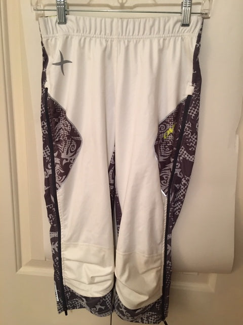 Lycra Capri Pants - Small